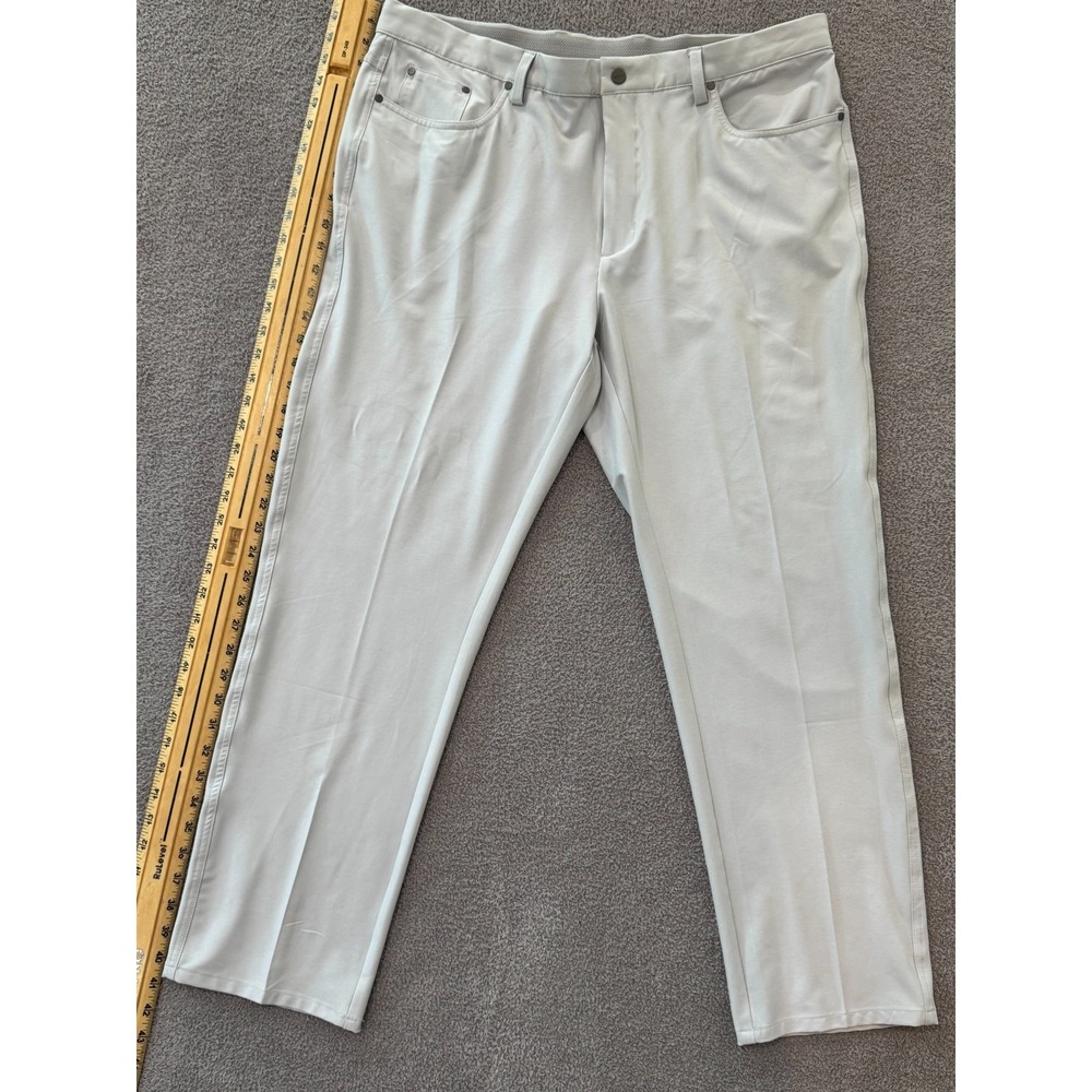 Greg Norman ML75 Golf Pants 38x30 Light Gray Stretch Performance Flat Front Mens